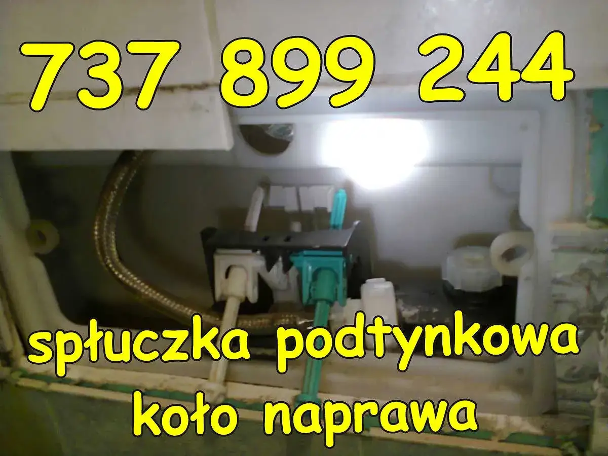 Naprawa spłuczki podtynkowej Koło. Widoczny mechanizm spłukujący i wąż doprowadzający wodę. Tel. 737 899 244.